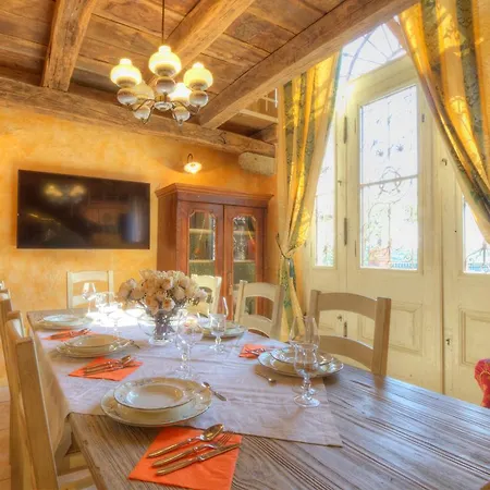 Villa Dobrinja Marezige