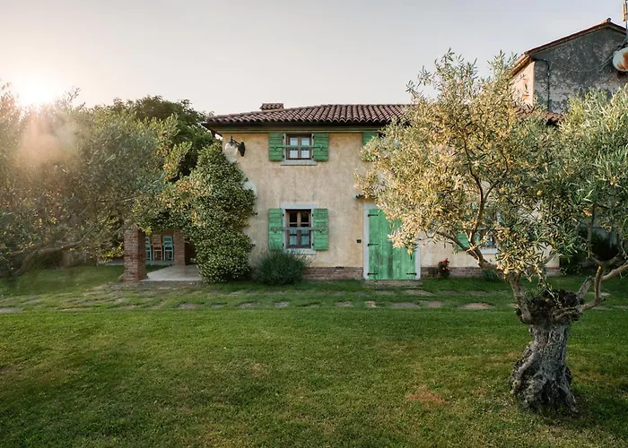 Dobrinja - A Boutique Hideaway Villa *