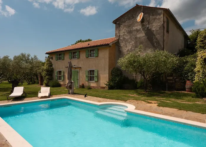 Villa Dobrinja - A Boutique Hideaway Marezige