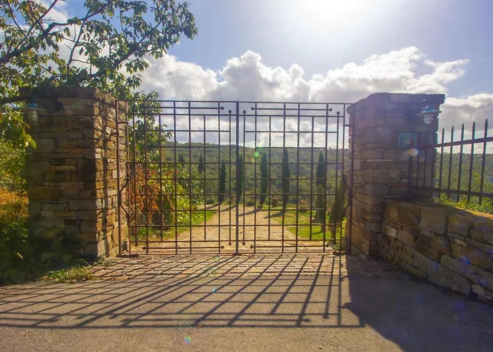 Dobrinja - A Boutique Hideaway Villa *