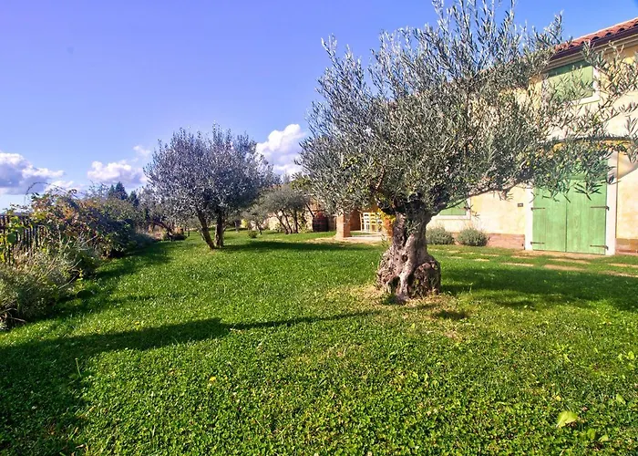 Dobrinja - A Boutique Hideaway Villa Marezige